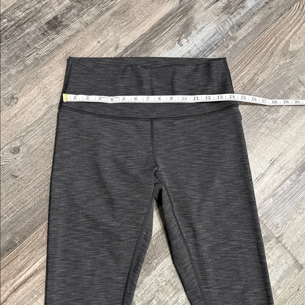 Lululemon Wunder Under Hi-Rise 7/8 Tight *Full-On Luxtreme 25" Size 8 - Picture 8 of 11